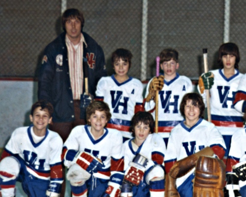 VH Scott Retue Hockey d1.jpg